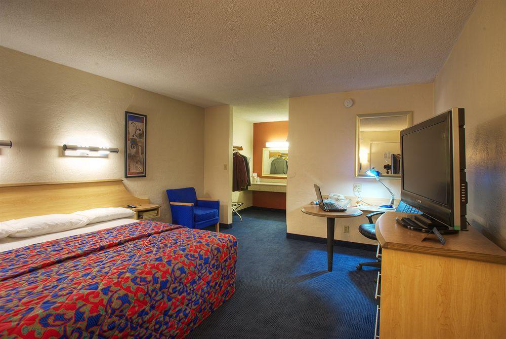 San Jose Airport Inn Esterno foto
