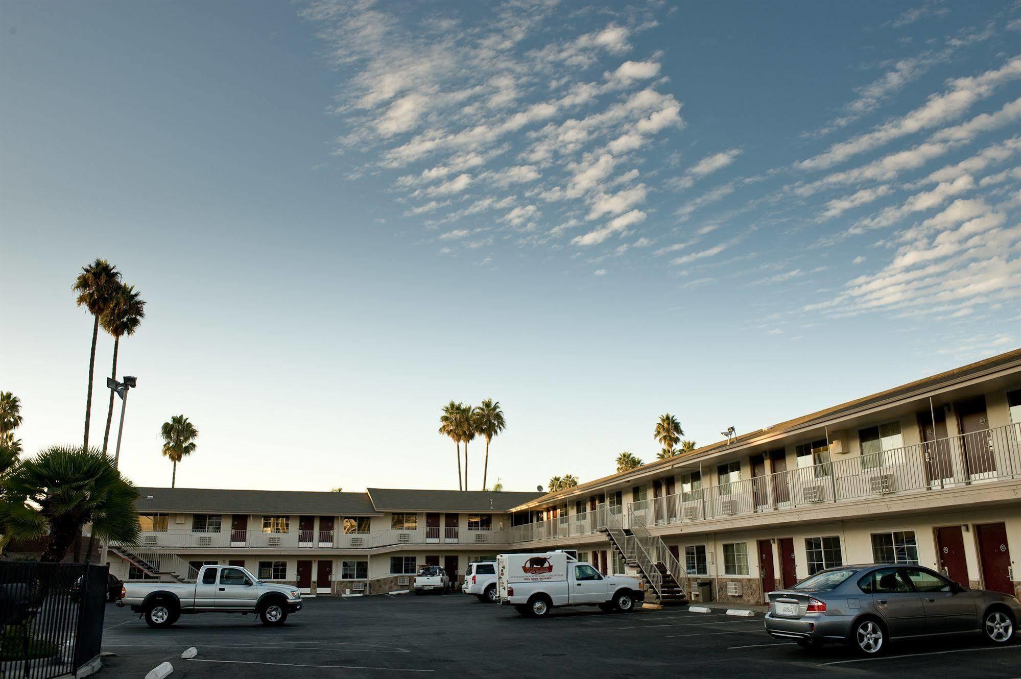 San Jose Airport Inn Esterno foto